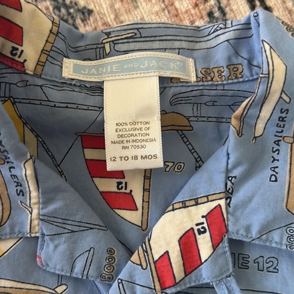 Janie and jack short sleeve sailboat button down - Picture 2 of 3